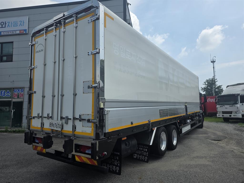 만(MAN) 13톤 윙바디 2022년식 사진 6