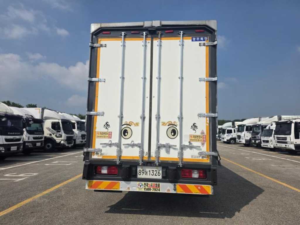 현대 엑시언트 9.5톤 윙바디 2018년식 사진 5