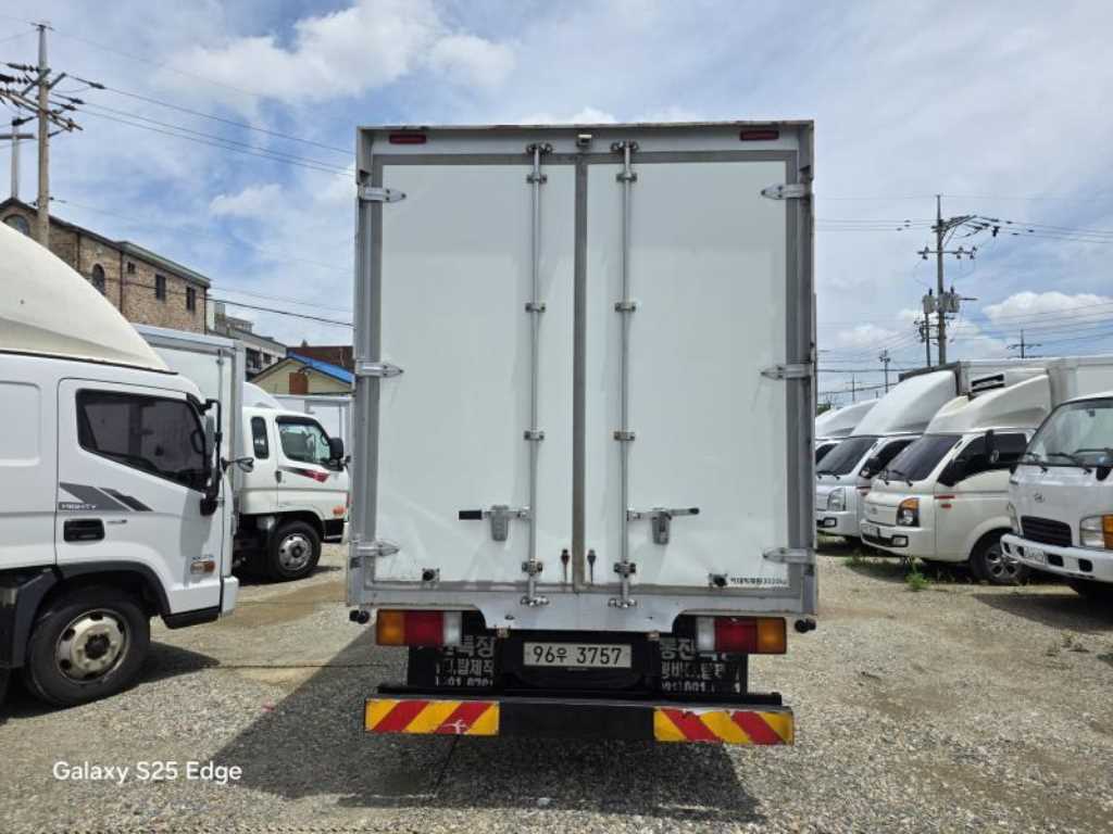 현대 올뉴마이티 3.5톤 내장탑 2020년식 사진 3