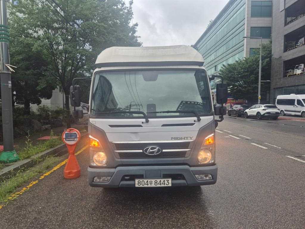 현대 올뉴마이티 3.5톤 활어차 2023년식 사진 1