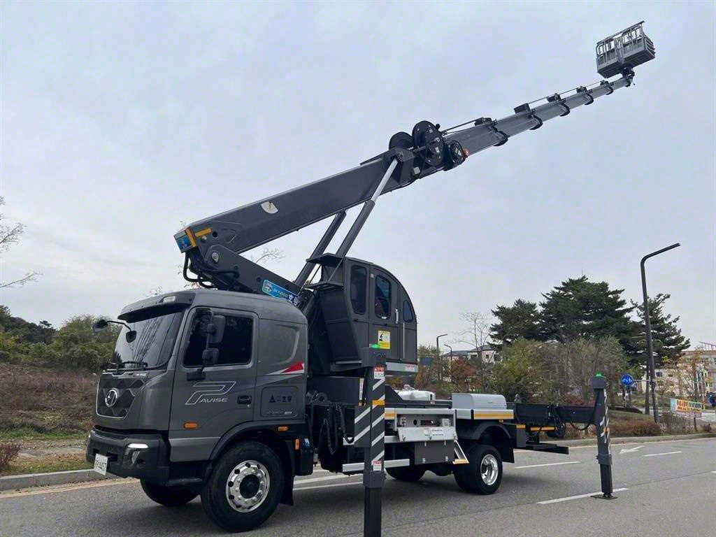 현대 파비스 5톤 고소작업차 2020년식 사진 8