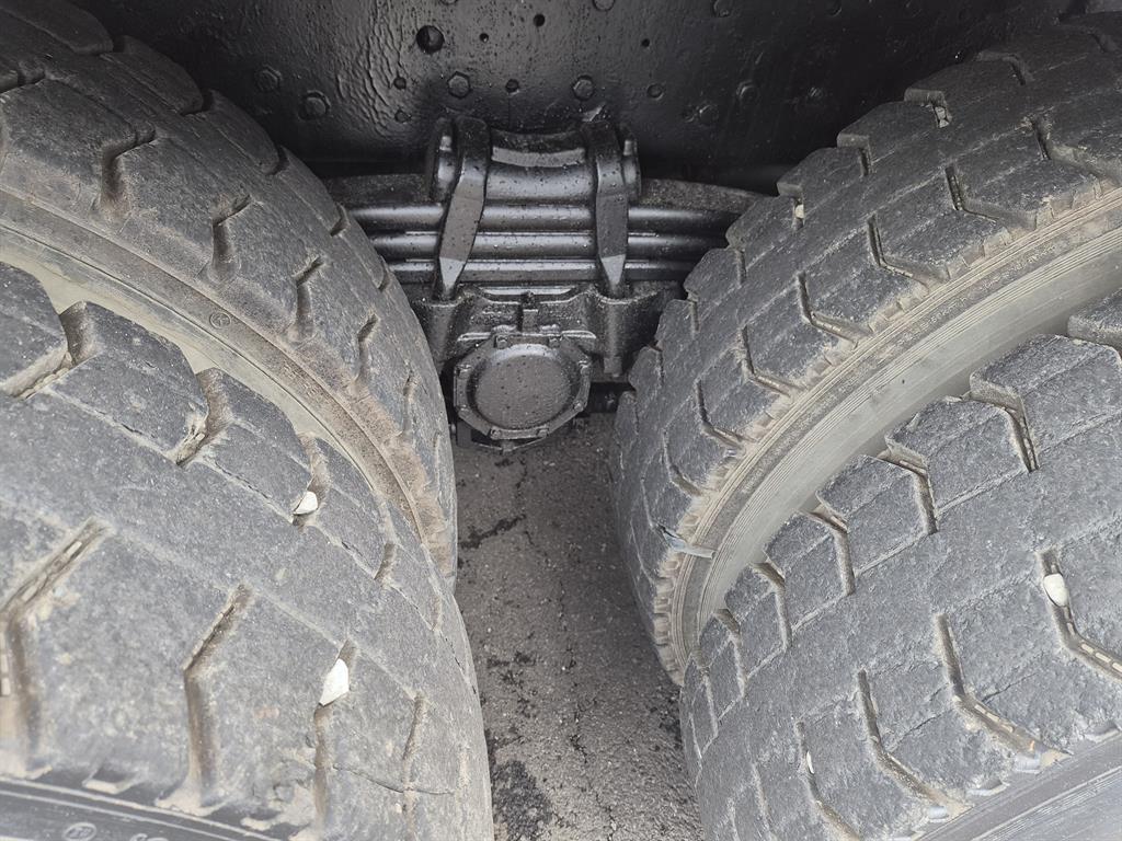 현대 뉴파워트럭 16톤 살수차 2011년식 사진 13