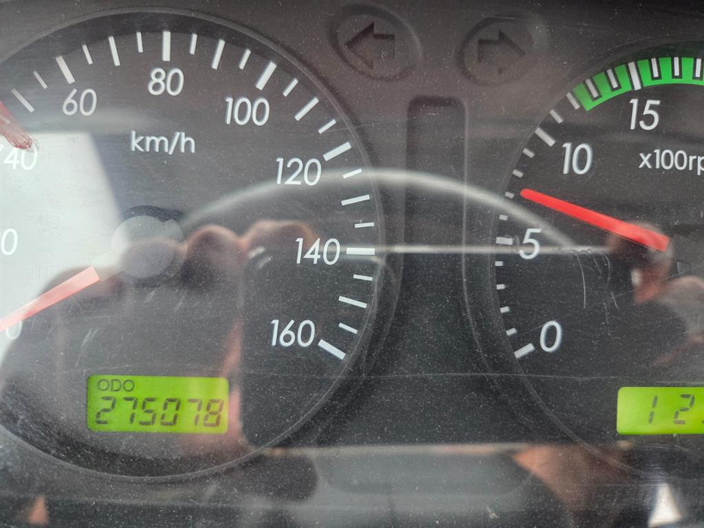 현대 마이티 3.5톤 카고 2011년식 계기판 숫자 275,078km