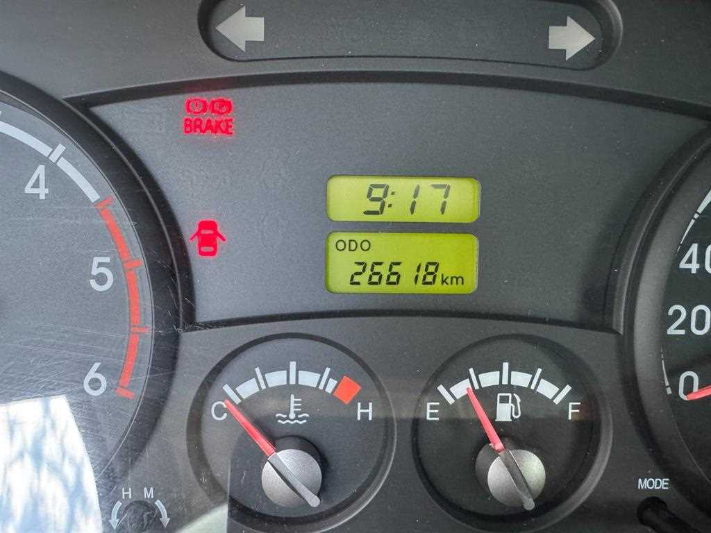 기아 봉고 1.2톤 바가지차 2013년식 먼저 볼 곳: 계기판의 26,618km