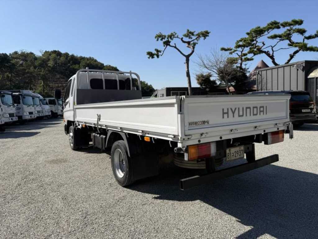 현대 마이티 2.5톤 카고 2015년식 사진 5