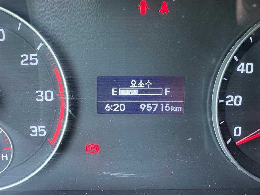 현대 마이티 3.5톤 고소작업차 2018년식 계기판 95,715km