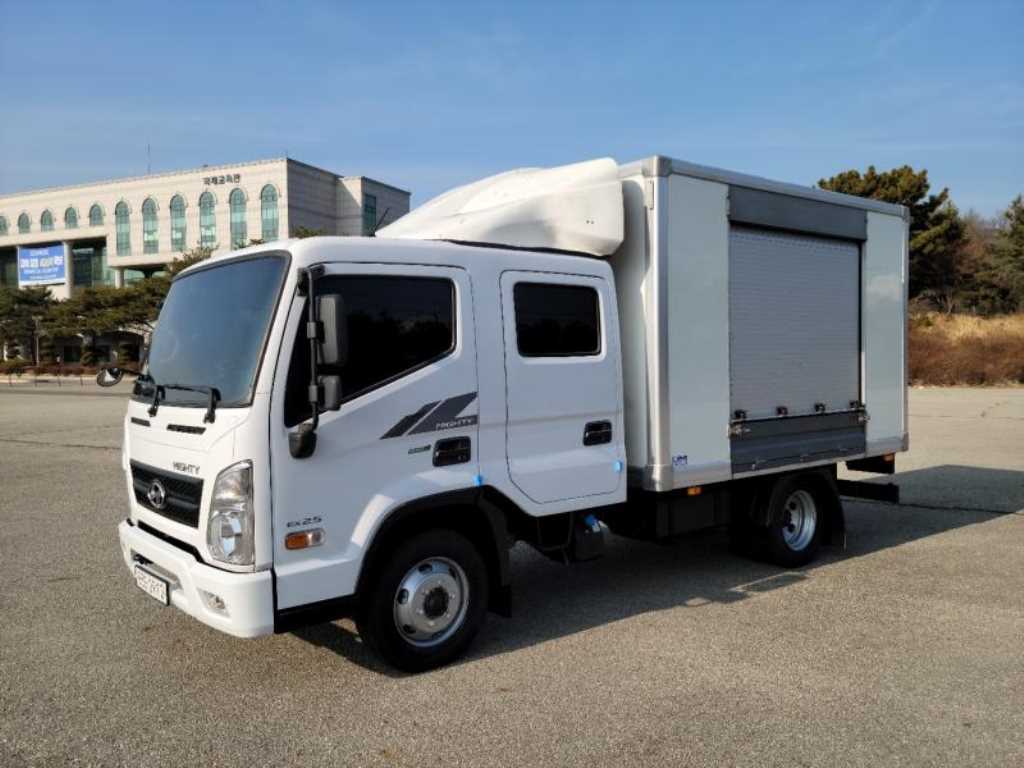 현대 마이티 2.5톤 카고 2019년식 먼저 볼 곳: 더블캡 구조