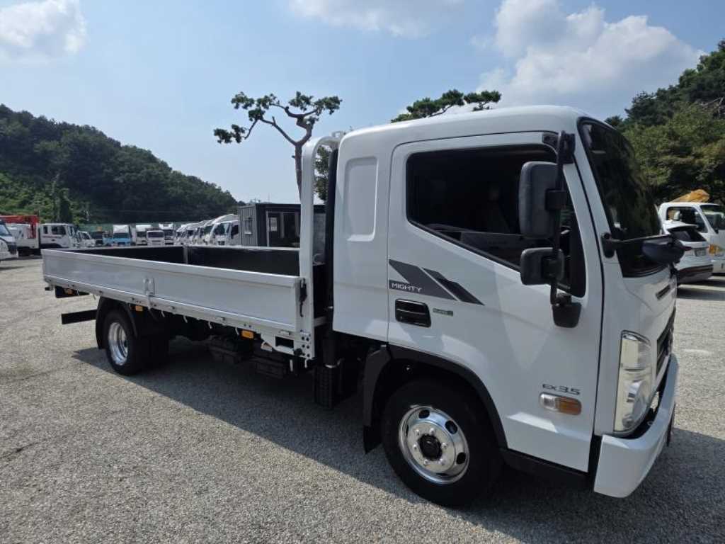 현대 마이티 3.5톤 카고 2019년식 차체, 엔진룸, 실내