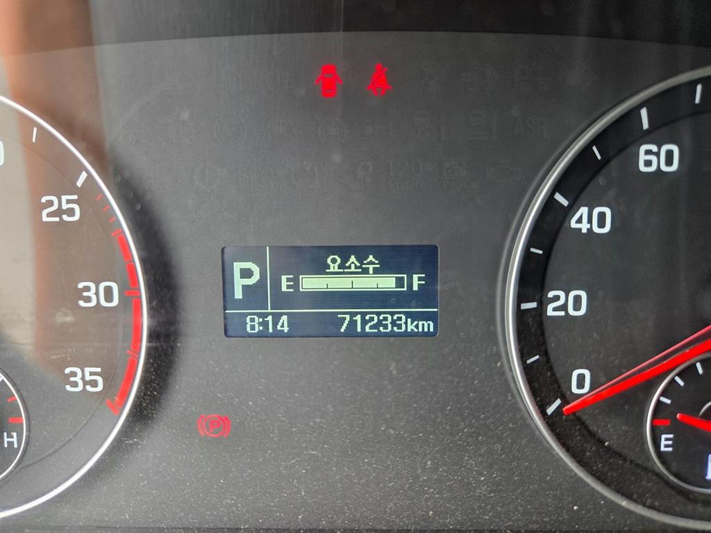 현대 마이티 3.5톤 냉동탑 2021년식 숫자로 보는 계기판 71,233km