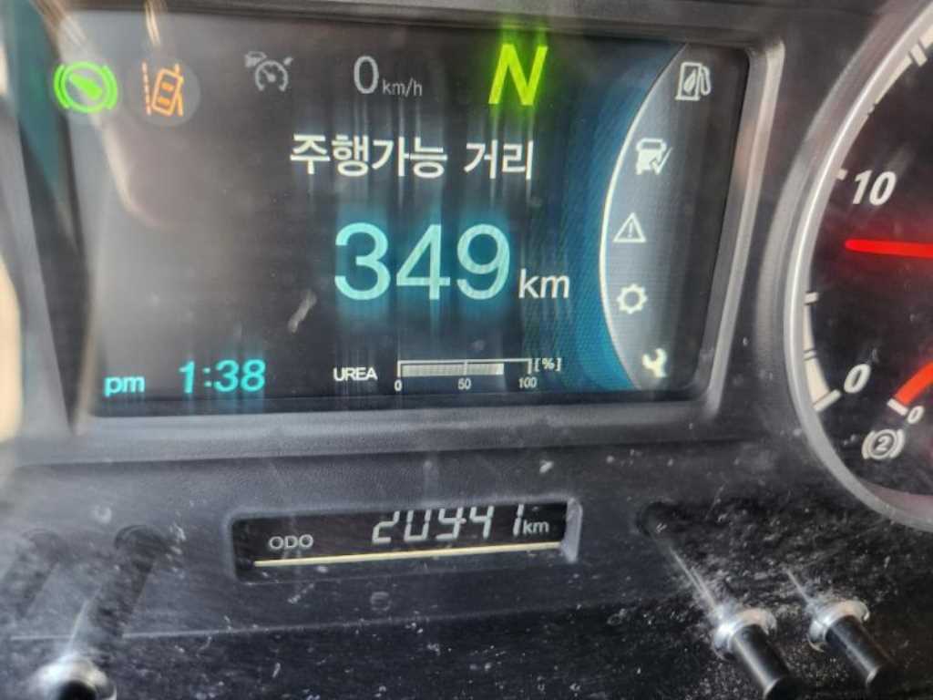 타타대우 더쎈 3.5톤 셀프로더 2022년식 계기판의 거리