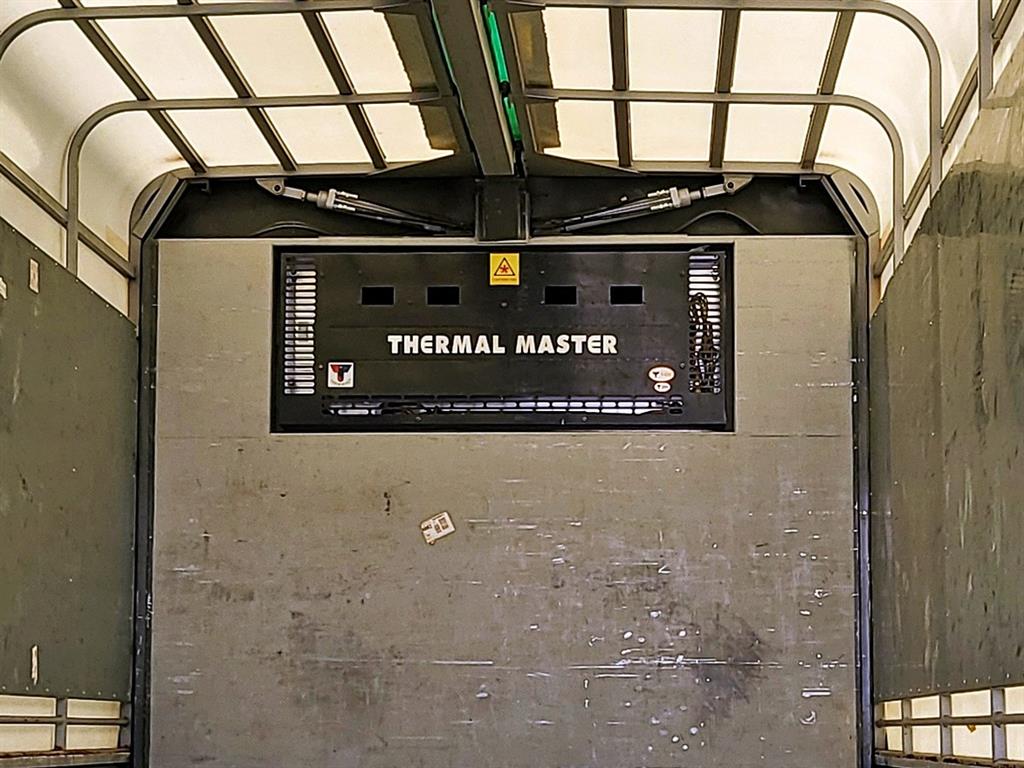 현대 파비스 11톤 윙바디 2024년식 먼저 볼 곳: 앞벽의 THERMAL MASTER 유닛